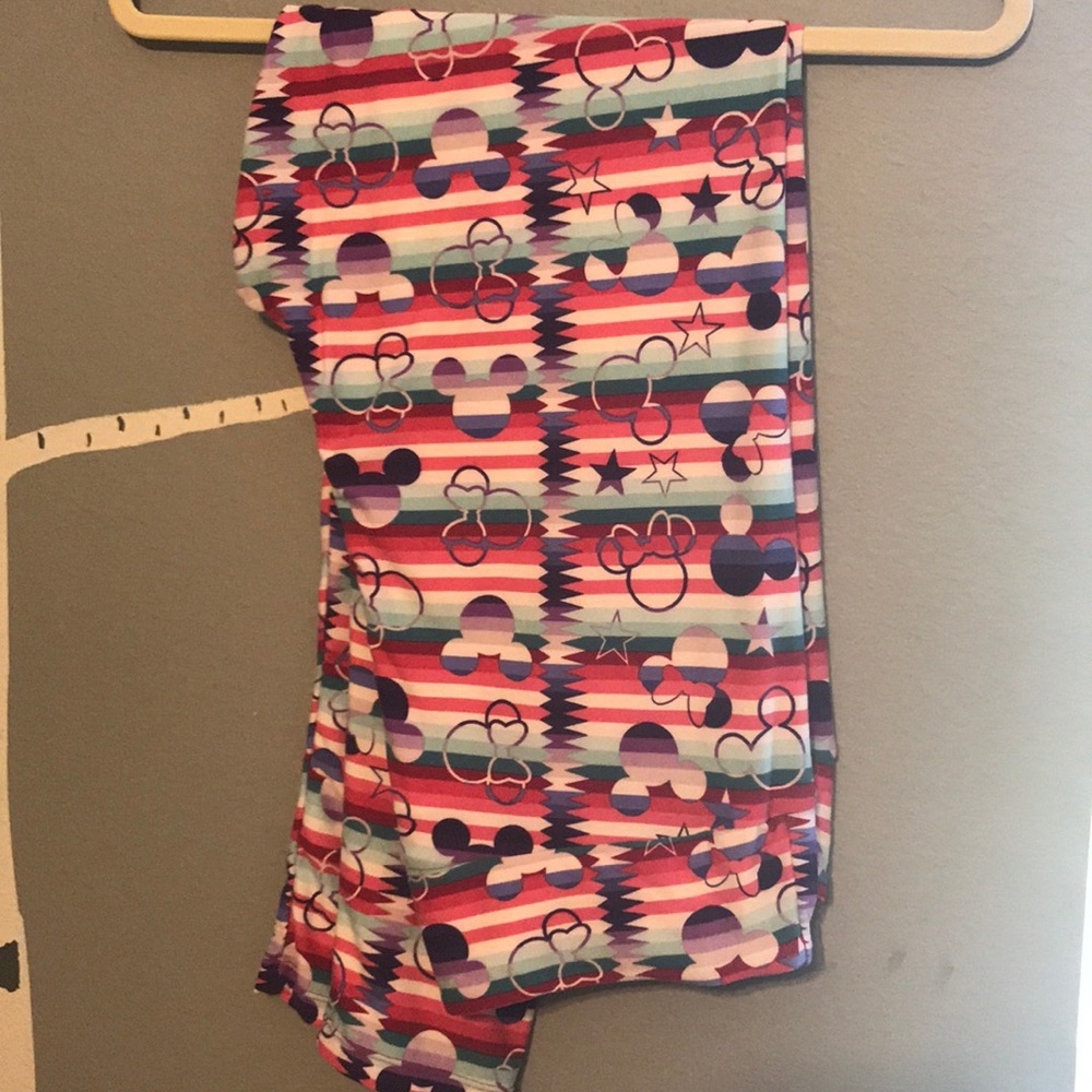 Lularoe TC2 Disney leggings